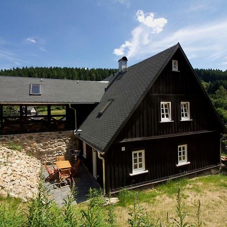 Ferienhaus Anno Dazumal, wie zu Opa`s Zeiten Klingenthal Exterior foto